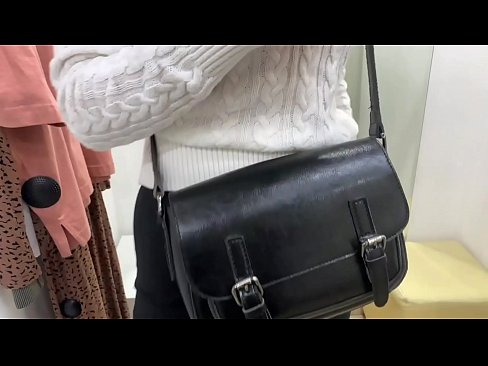 ❤️ Masturbation publique de la jeune salope FeralBerry avec un gode dans la cabine d'essayage ❤️❌ Porno vk at us fr.basseyn-vsem.ru ❌️