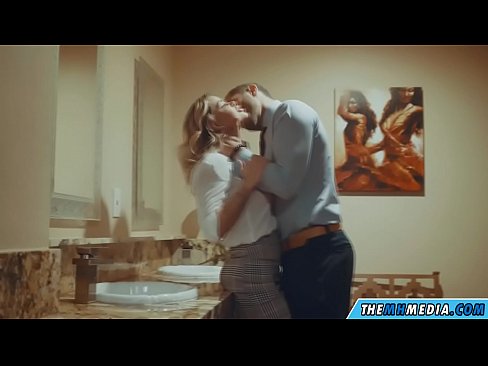 ❤️ Quand une blonde plantureuse vous séduit dans des toilettes publiques. ❤️❌ Porno vk at us fr.basseyn-vsem.ru ❌️